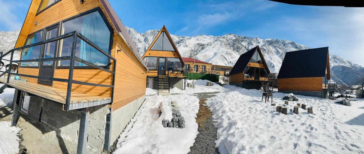 Guesthouse Elli & Cottages Kazbegi Exterior foto
